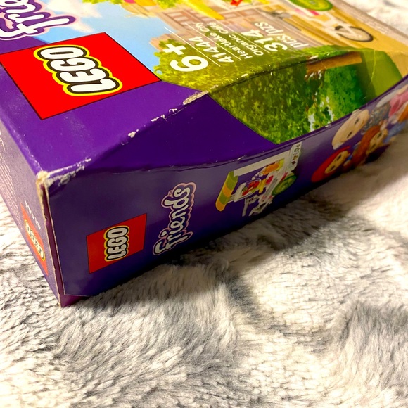 LEGO Friends Heartlake City Organic Café 41444 Building Kit, Factory Sealed - Picture 2 of 11